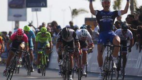 Kittel se impone en el primer sector y Kristoff sigue líder ante crono final