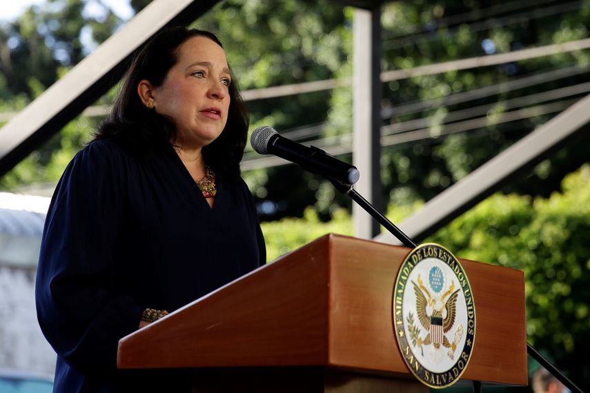La encargada de negocios de Estados Unidos en El Salvador