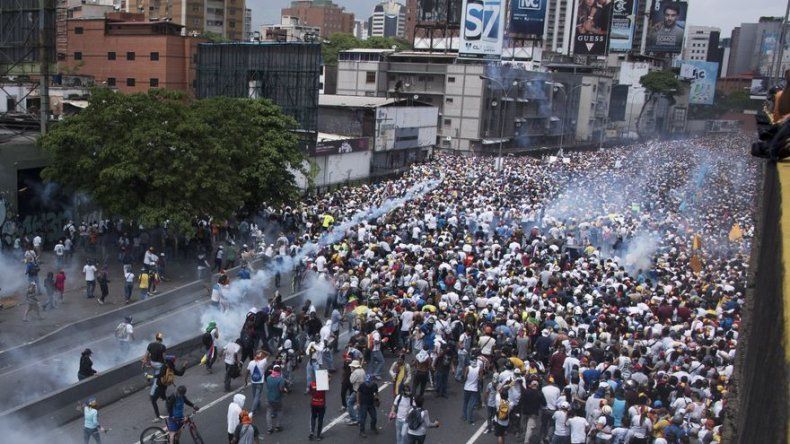 Amnistía Internacional alerta por ciclo de violencia y represión en Venezuela