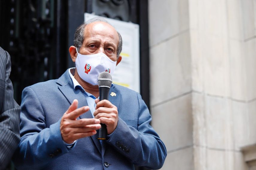 El jefe del gabinete ministerial del mandatario Pedro Castillo
