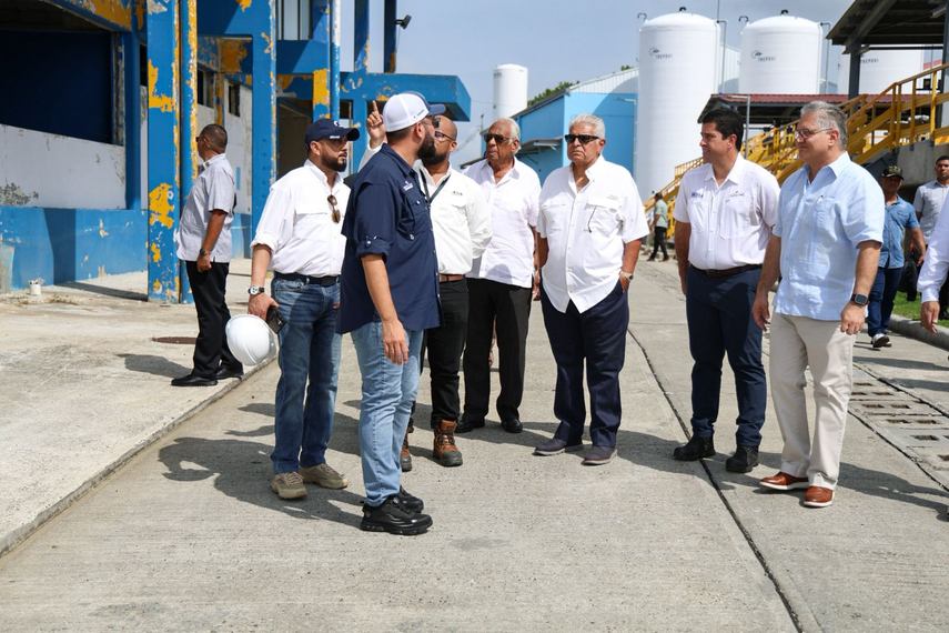 Director del IDAAN realiza verificaron los avances de la Planta Potabilizadora