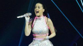 Katy Perry quiere componer el tema electoral de Hillary Clinton