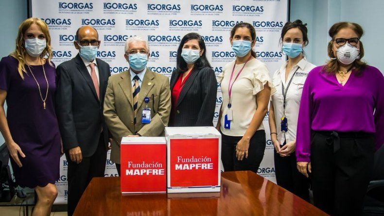 Fundación Mapfre entrega 32,750 pruebas de coronavirus al Instituto Gorgas