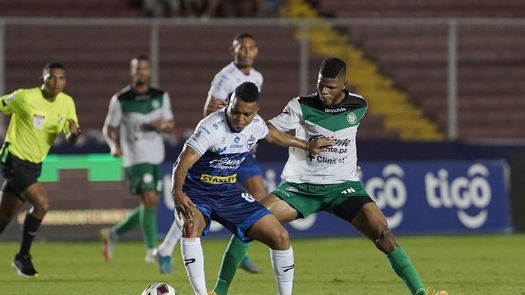 &nbsp;LPF: Alianza y Tauro empatan sin goles en semifinales de ida