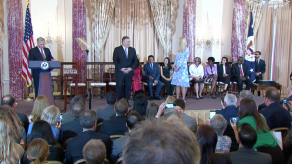 Pompeo anuncia viaje a Arabia Saudita y Emiratos por crisis con Irán