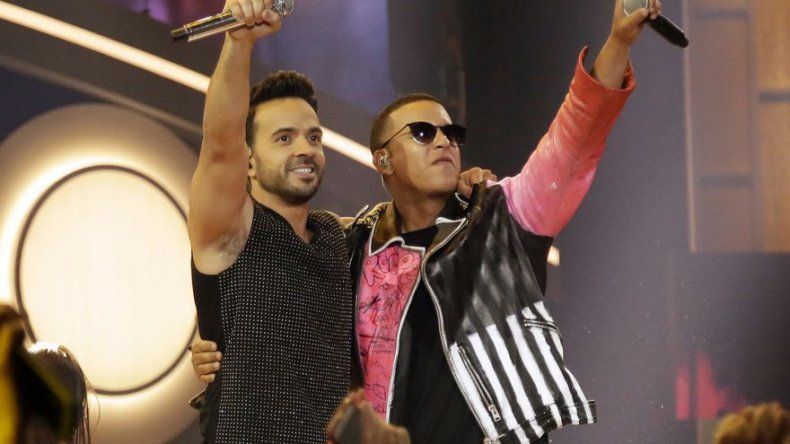 Imagen de Fonsi en campaña turística de P.Rico causa disputa con Daddy Yankee