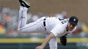 Scherzer llega a 10-0; Cabrera
