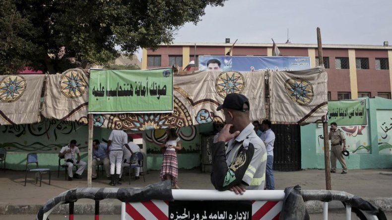 Egipto elige nuevo Parlamento en votaciones escalonadas