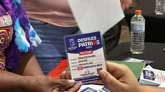Alcaldía de Panamá entrega permisos a microempresarios Alcaldía de Panamá entrega permisos a microempresarios