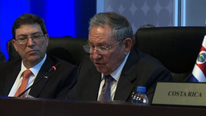 Castro exculpa a Obama sobre decisiones de EEUU, reafirma apoyo a Venezuela