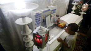 Arzobispo filipino protesta por violenta campaña antidroga