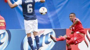 El delantero panameño Gabriel Torres se va al viejo continente