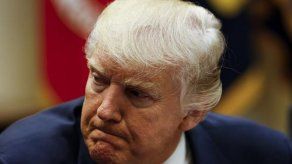 Trump invita a familias de víctimas de inmigrantes indocumentados al Congreso