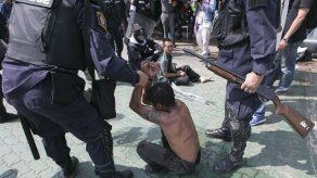 Militar tailandés pide calma