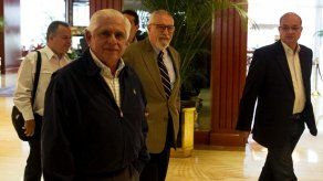 Oposición acepta asistir a reunión preparatoria con el Gobierno de Maduro