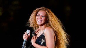 La mujer a la que Beyoncé empujó por hablar con Jay Z ha recibido amenazas de muerte