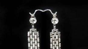 Subastan aretes de Marilyn Monroe