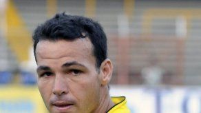 Uruguayo Viera respira por primera vez por sí mismo tras atraco en Colombia