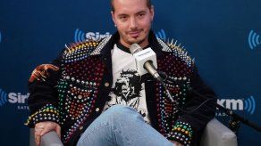 J Balvin traslada las buenas vibras de su reguetón a la moda