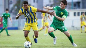 Guerrero marca triplete y el Maccabi Tel Aviv avanza en la UEFA Youth League