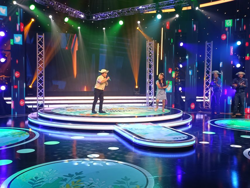 La primera controversia estuvo a cargo de José Pillín de Los Santos y Isamari Miranda de Bocas del Toro.