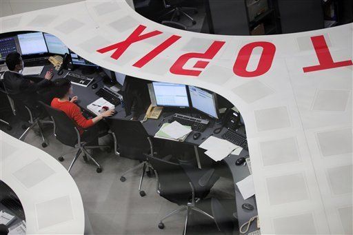 Bolsas mundiales registran altibajos; China es factor en Asia