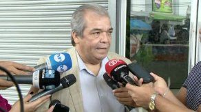 Abogado de Poulett Morales cuestionó informe de auditoría sobre mochilas