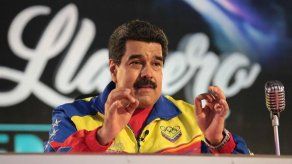 Maduro respalda a líder de Madres de Plaza de Mayo tras orden de detención