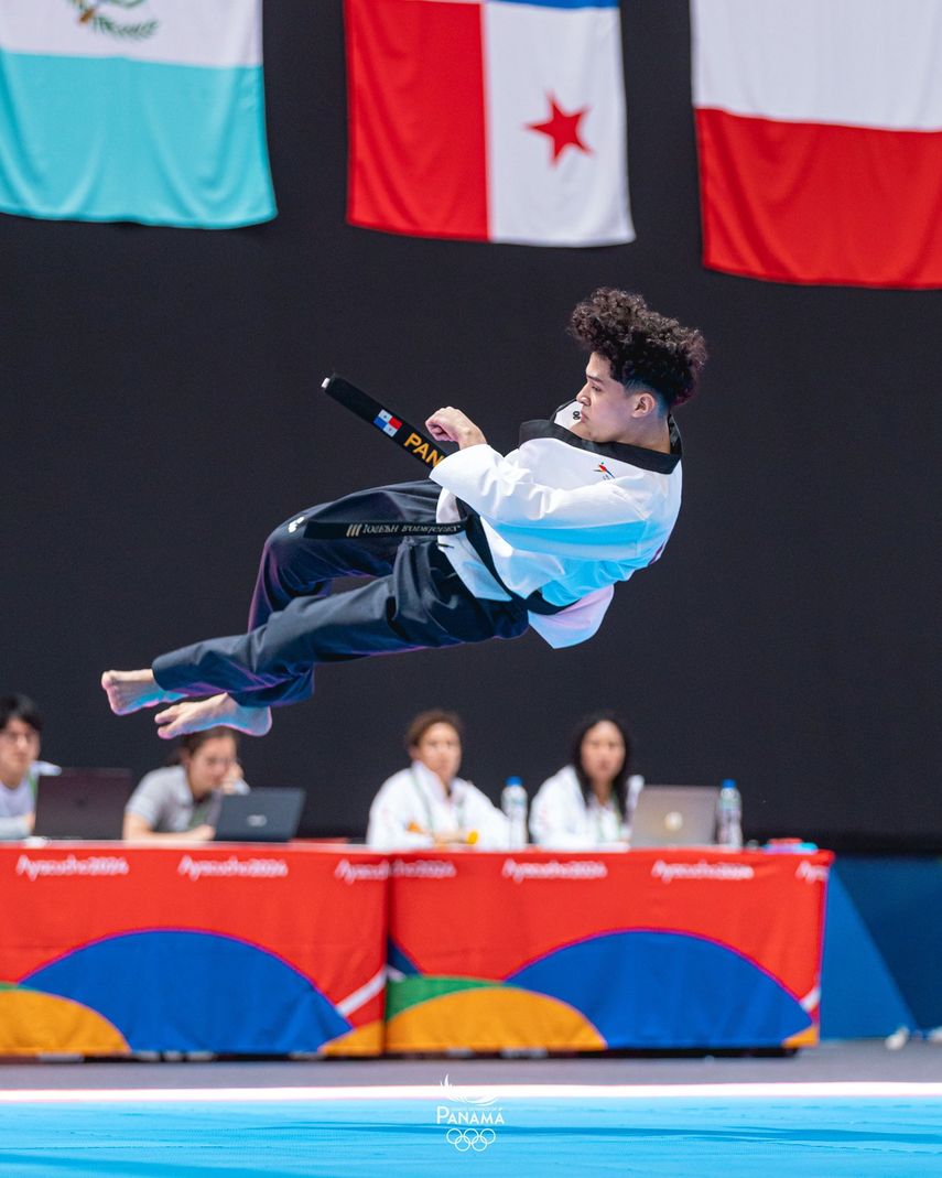 Taekwondo panameño destaca en los I Juegos Bolivarianos del Bicentenario Ayacucho 2024