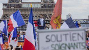 Francia: extrema derecha protesta contra certificación COVID