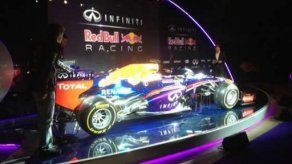 Red Bull presenta su nuevo coche RB9 que competirá en el Mundial de 2013