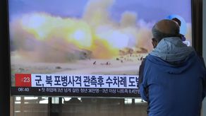Corea del Norte ha disparado decenas de misiles este año, incluidas múltiples pruebas de un sistema de misiles balísticos intercontinentales potencialmente capaz de alcanzar el territorio continental de Estados Unidos, y un misil de alcance intermedio lanzado sobre Japón.