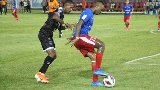 LPF: Los Números del Clásico Nacional, Plaza Amador-Tauro