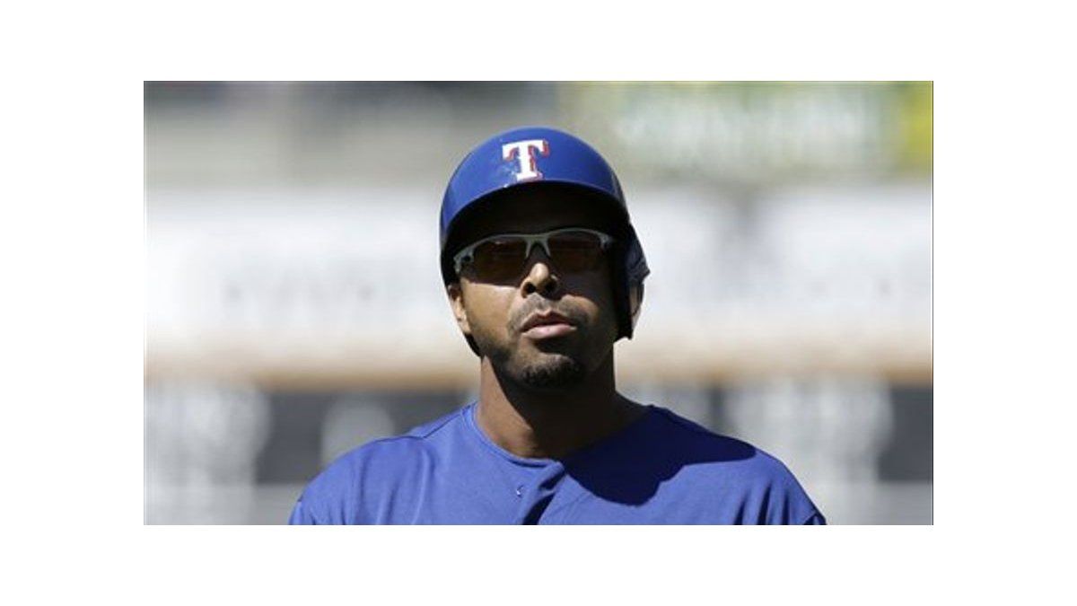 Texas tendrá que adaptarse sin Nelson Cruz