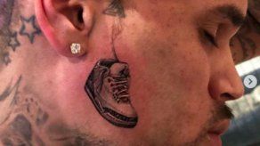 El nuevo tatuaje facial de Chris Brown