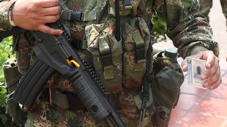 Desertan 85 militares venezolanos en un día a Colombia y ya suman 411