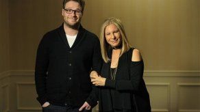 Barbra Streisand interpreta a madre entrometida