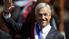 Piñera anuncia plan de ahorro fiscal por US$500 millones en Chile