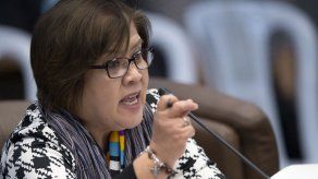 Acusan a senadora filipina de recibir sobornos millonarios del crimen