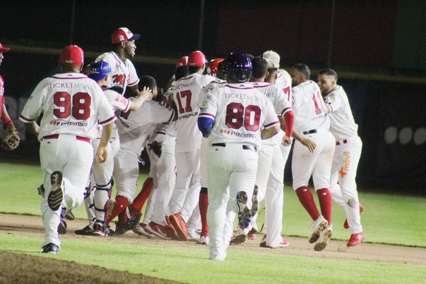 Béisbol Mayor 2023: El campeón se hace respetar
