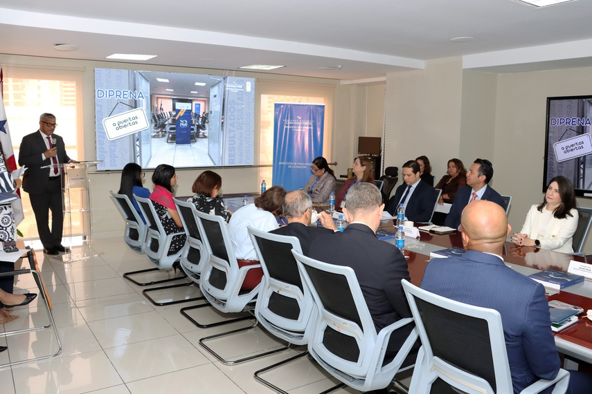 MEF impulsa transparencia en gestión presupuestaria