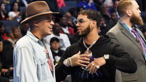 Arcángel asegura que Anuel AA le tiene envidia a Bad Bunny.