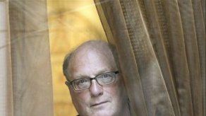 Muere escritor cubano-estadounidense de Mambo Kings a los 62 años