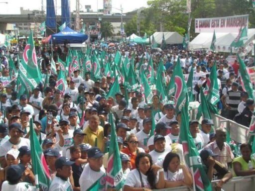 Inicia acto del CD para celebrar 3 años de gestión de Martinelli