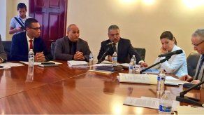 Credenciales recomienda a Junta Directiva iniciar investigación de camarón legislativo