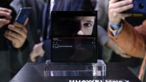 Huawei se apunta a la fiebre de los plegables con el Mate X