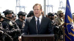 Panamá anuncia cierre de frontera con Colombia por situación de migrantes