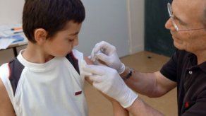 Suben a 23 muertos y a 284 los afectados por brote de meningitis