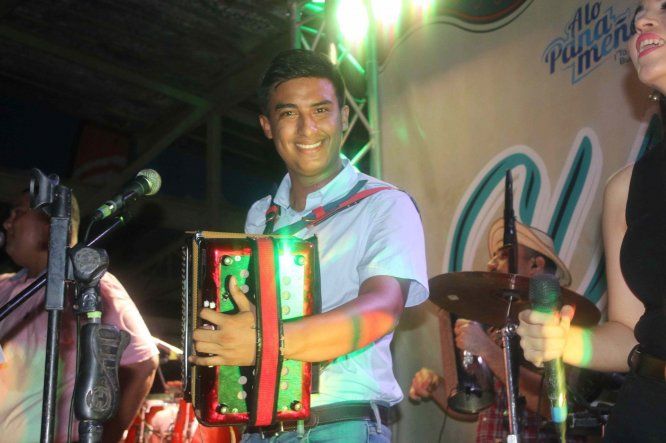 Gran Homenaje a Victorio Vergara por los participantes de Cuna de Acordeones 2018