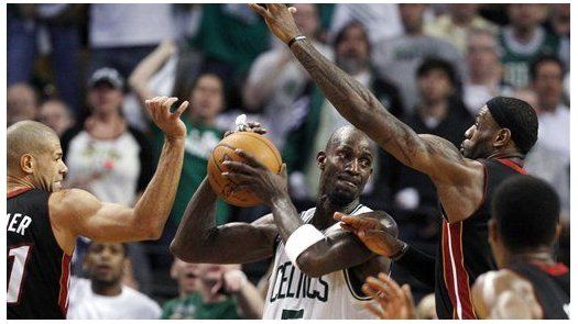 NBA: Celtics 93, Heat 91; Boston empata 2-2 la final del Este